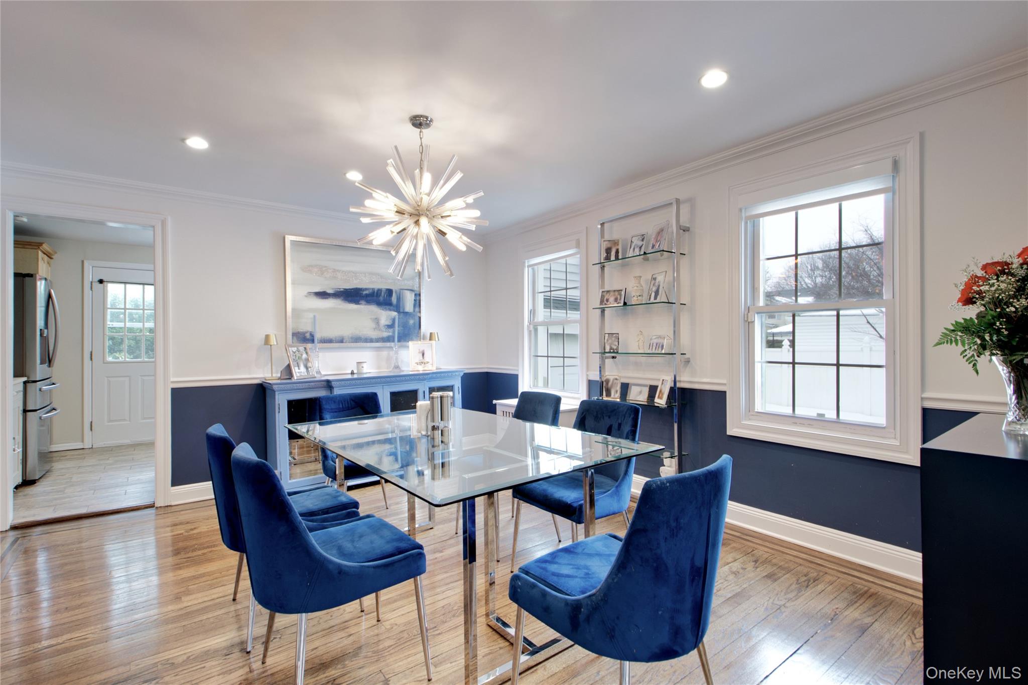 #7 photo, 178 Carlton Terrace, Stewart Manor , NY 11530