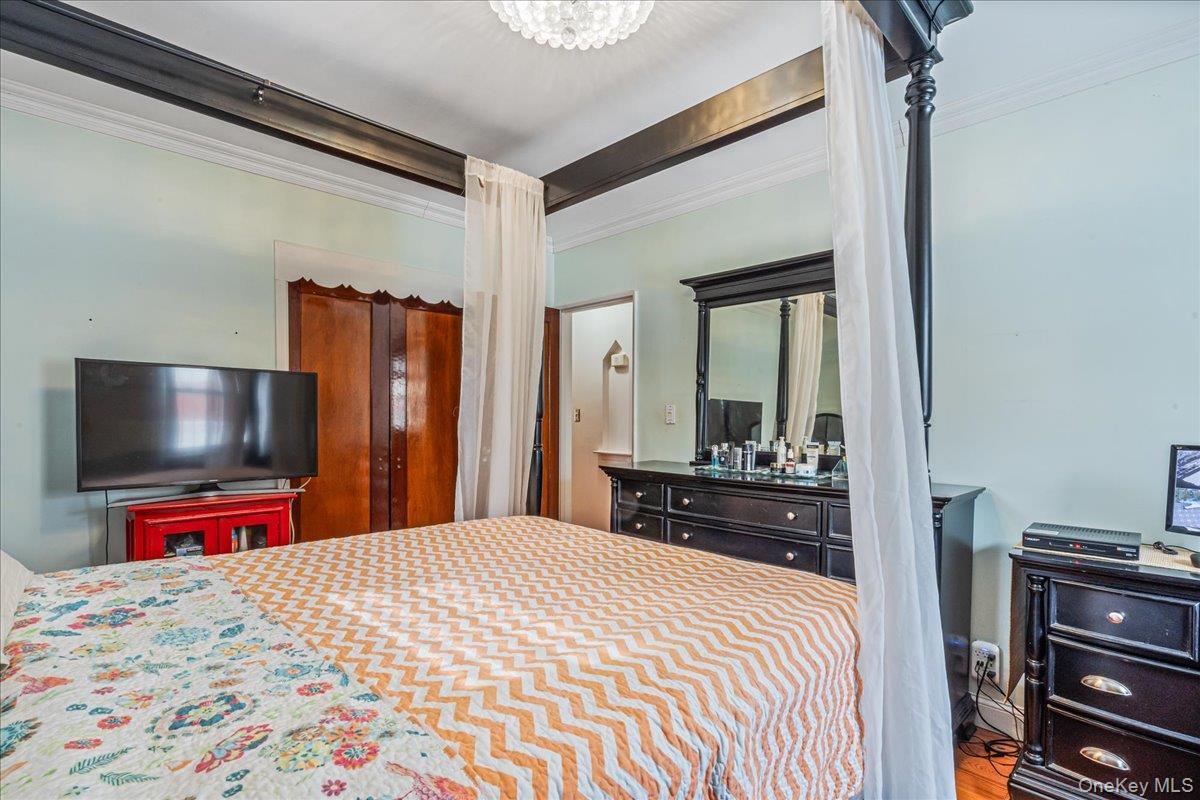 #11 photo, 14146 253rd Street, Rosedale , NY 11422