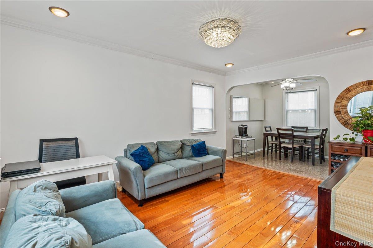 #3 photo, 14146 253rd Street, Rosedale , NY 11422