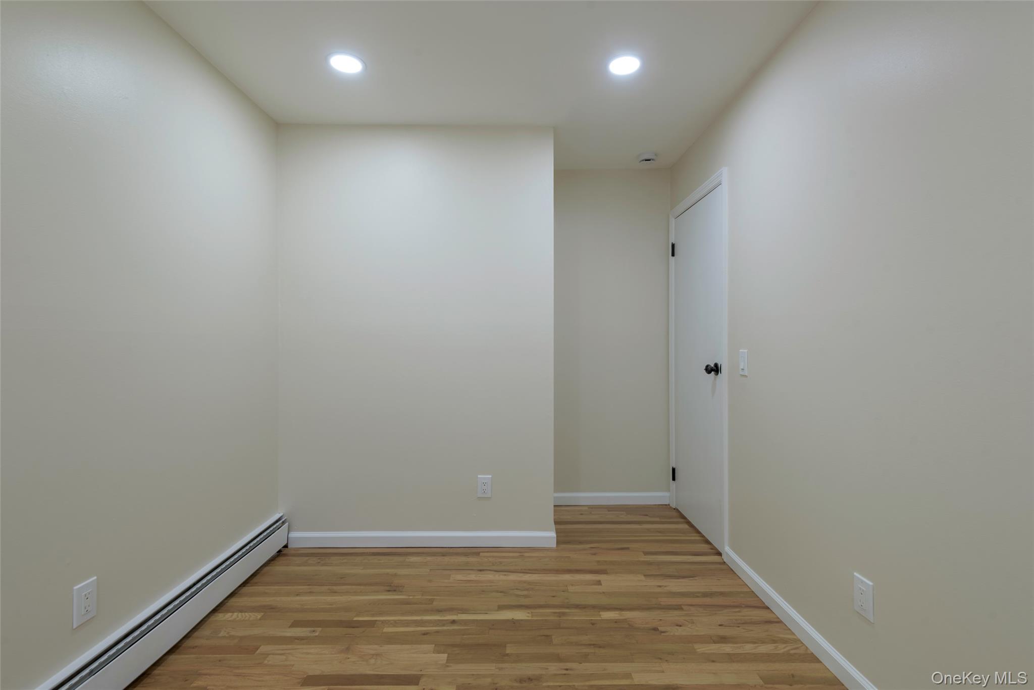 #10 photo, 78 S 23rd St, 东长岛 Wyandanch , NY 11798