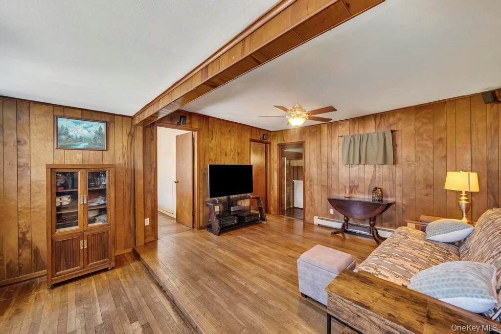 #14 photo, 114 Monroe Drive, सफ़ोक काउंटी Mastic Beach , NY 11951