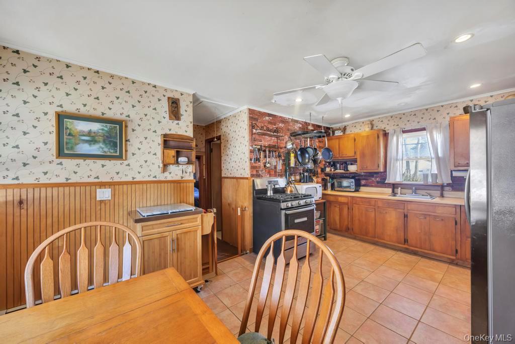 #16 photo, 114 Monroe Drive, सफ़ोक काउंटी Mastic Beach , NY 11951