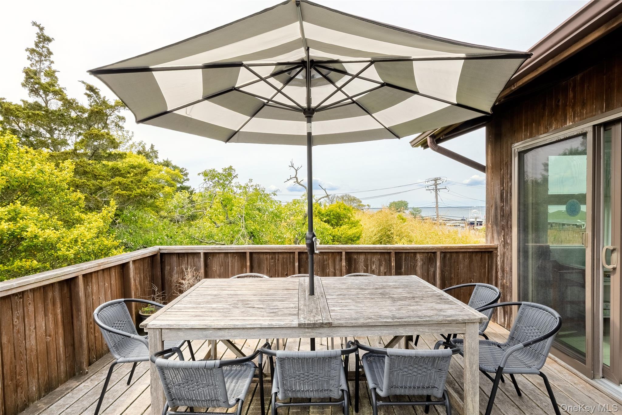 #9 photo, 26 Duneway Avenue, सफ़ोक काउंटी Seaview , NY 11770