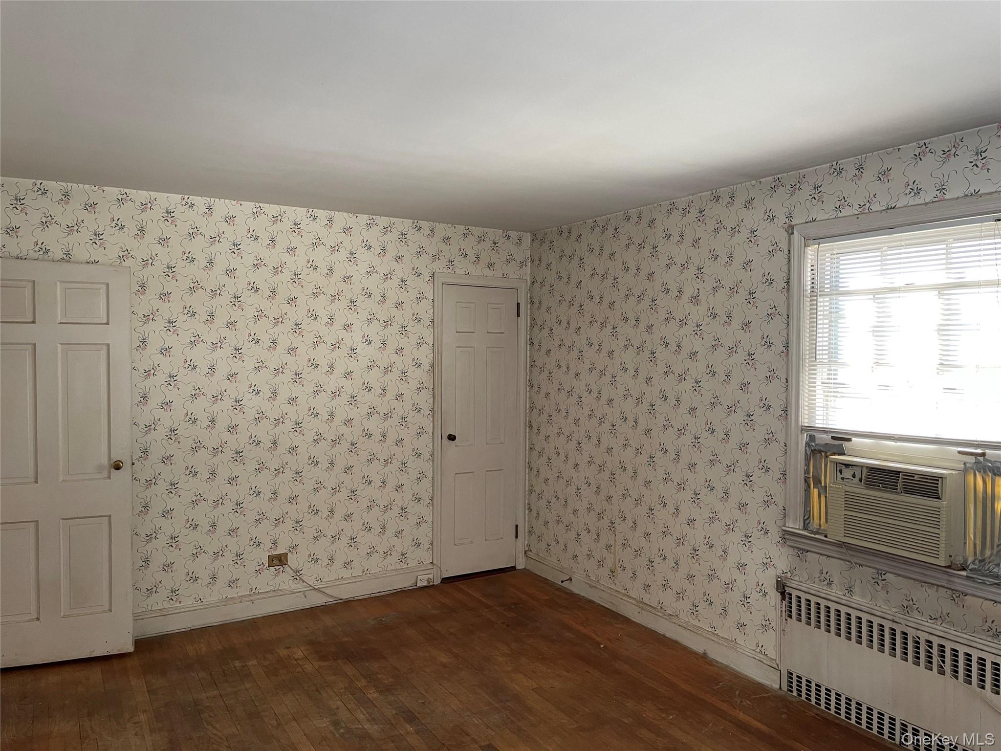 #8 photo, 39 McCollum Place, Yonkers , NY 10704