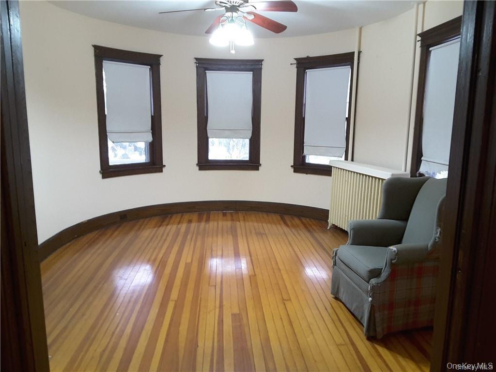 #14 photo, 80 N Main Street, 뉴욕주 Monroe , NY 10950