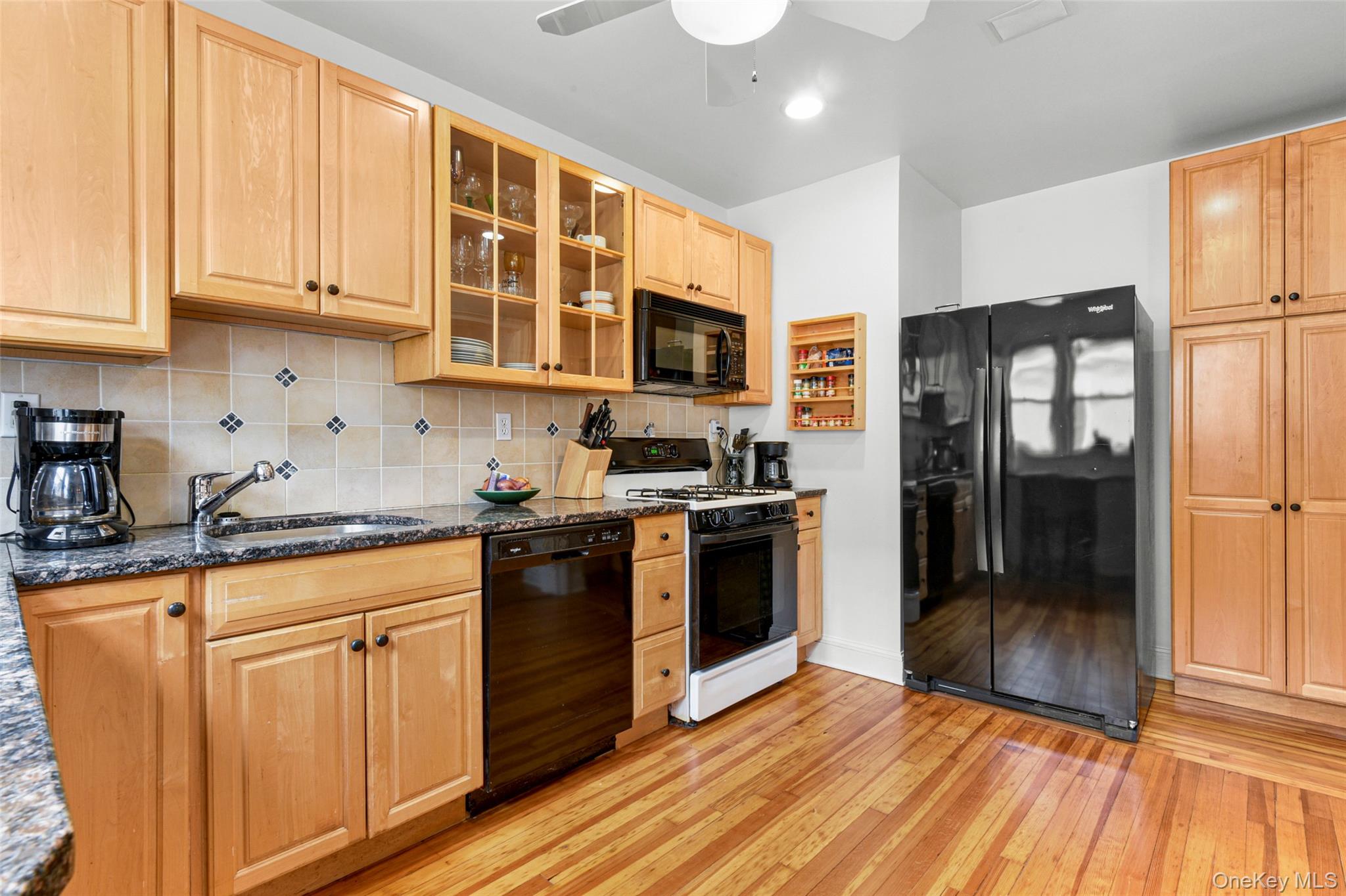 #17 photo, 1623 Rose Avenue, 纽约州 Mamaroneck , NY 10543