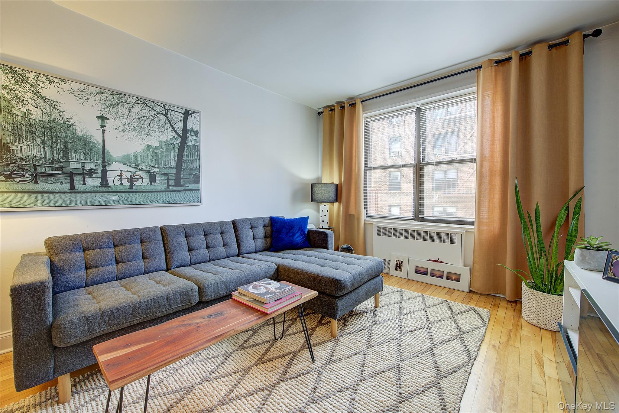 #5 photo, 34-20 78th Street, Куинс ‖ Jackson Heights , NY 11372