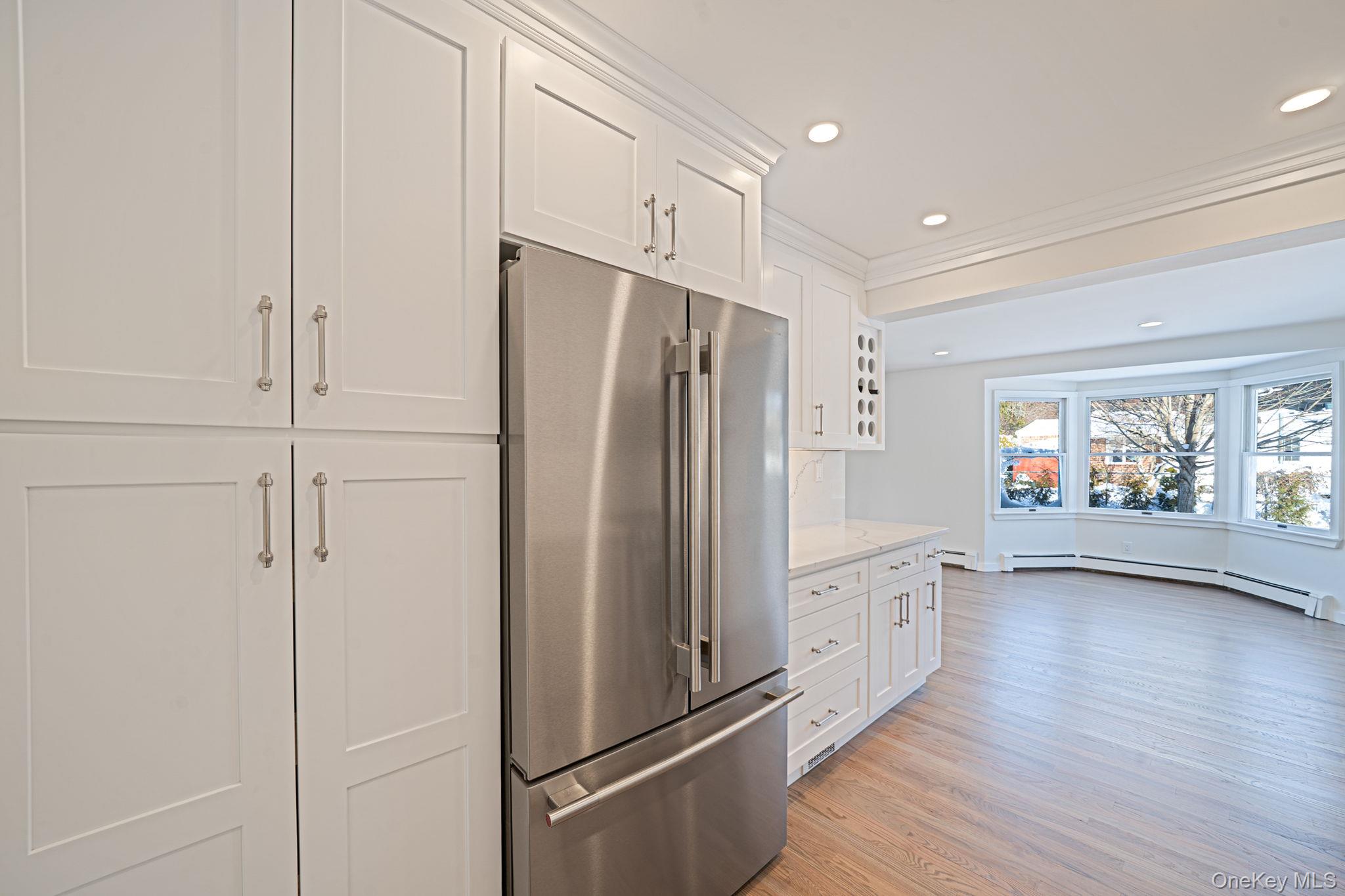 #12 photo, 105 Elberta Drive, সাফোক কাউন্টি East Northport , NY 11731