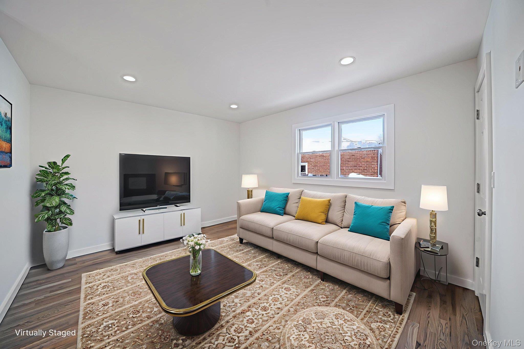 #18 photo, 105 Elberta Drive, সাফোক কাউন্টি East Northport , NY 11731