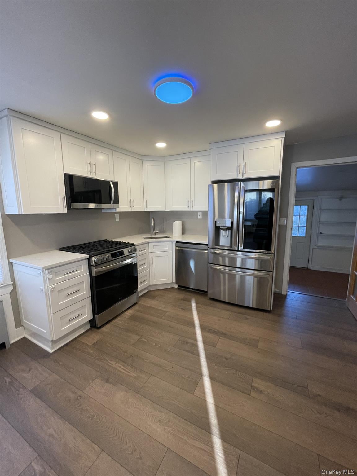 #3 photo, 41 Ostend Road, Island Park , NY 11558