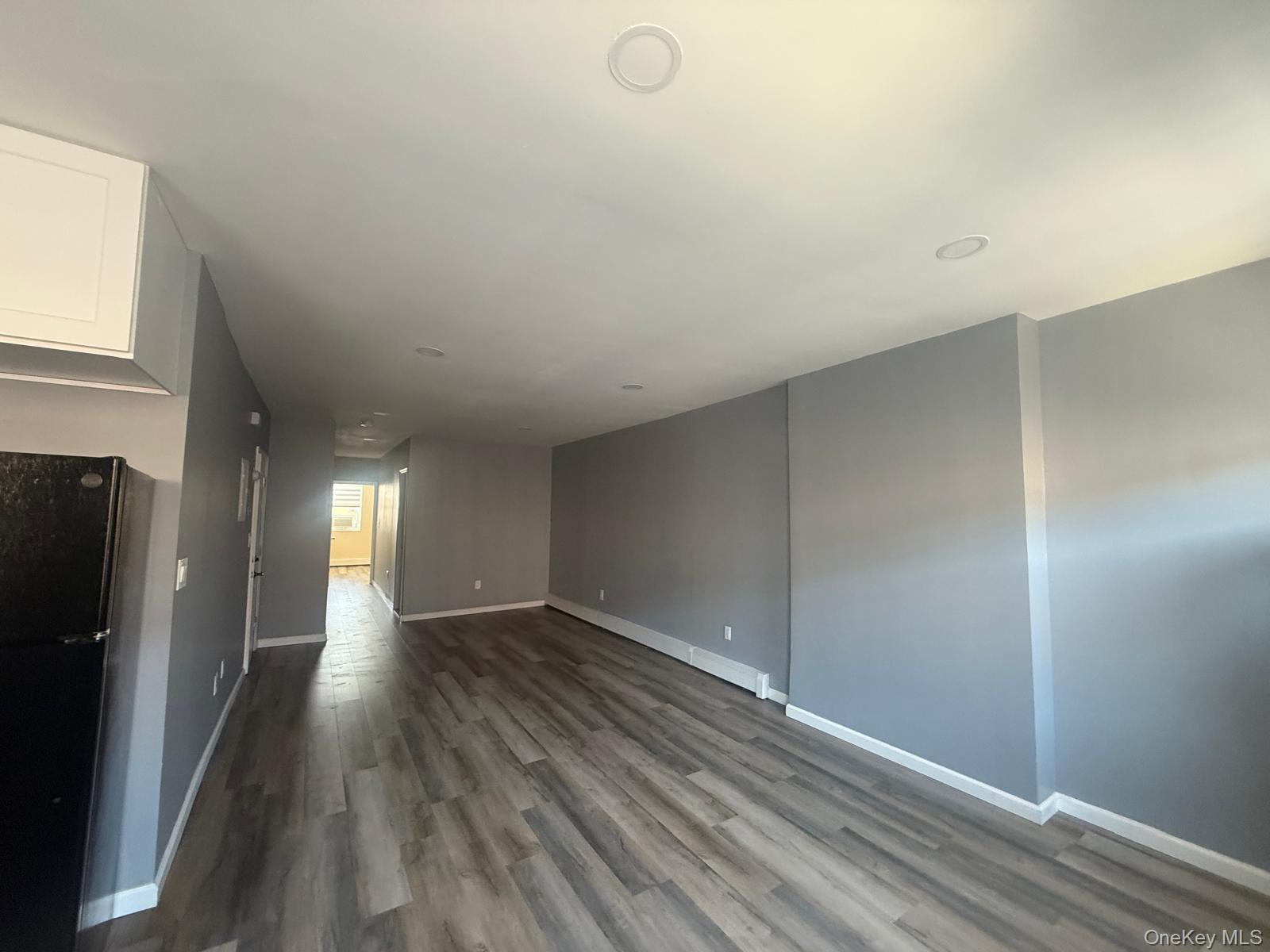 #3 photo, 181 Hale Avenue, Brooklyn , NY 11208