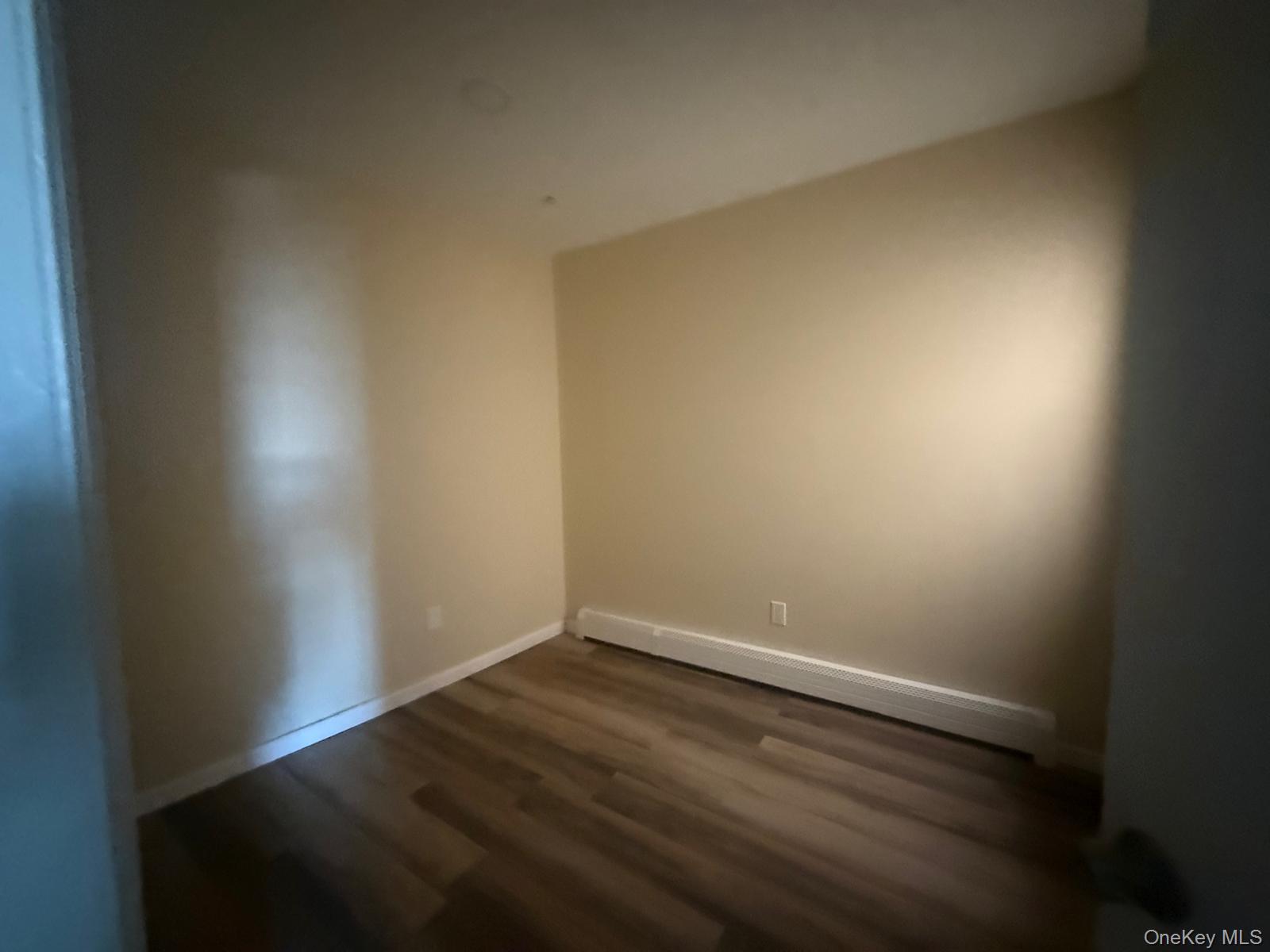 #5 photo, 181 Hale Avenue, Brooklyn , NY 11208