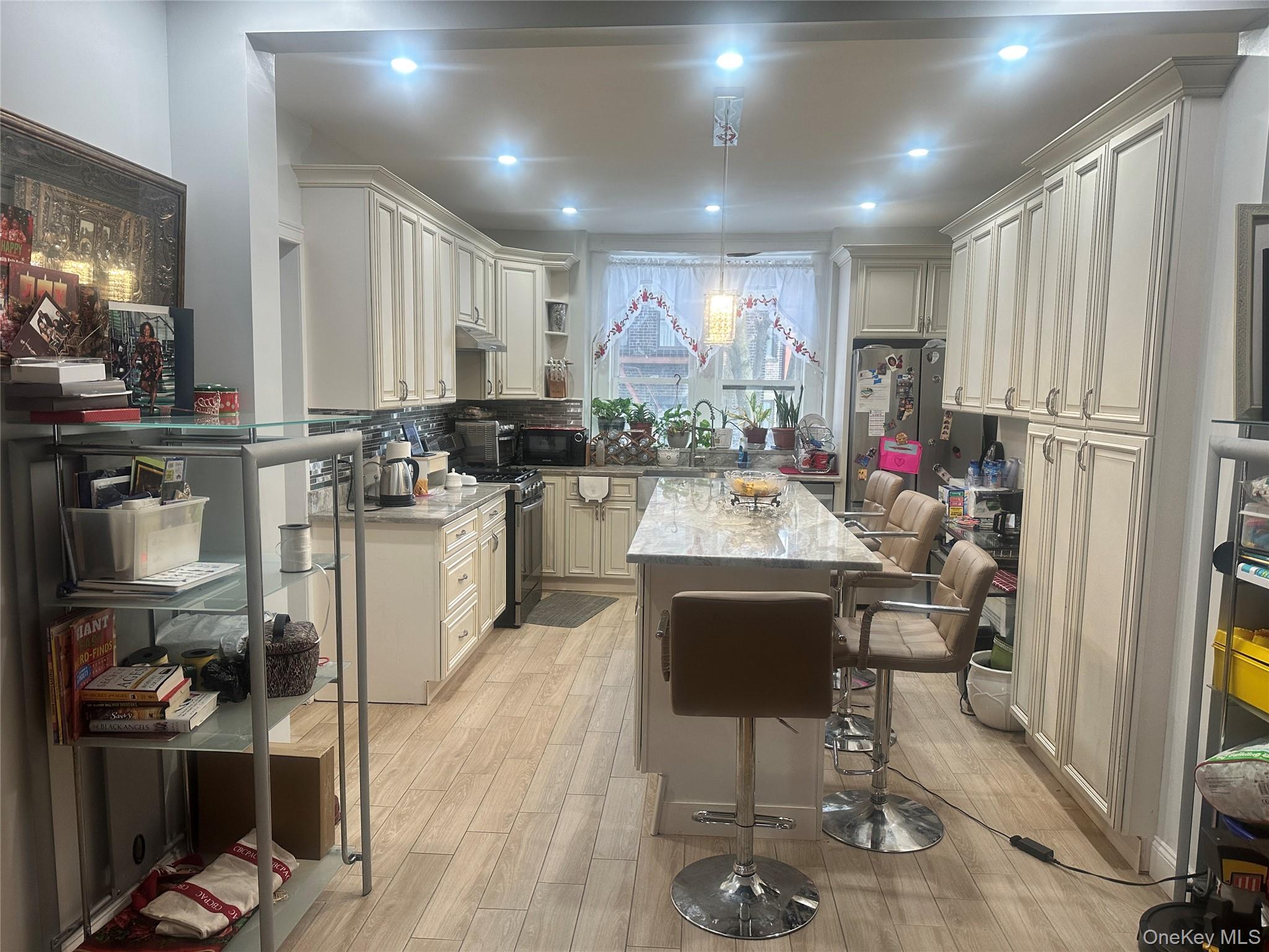 #5 photo, 125 Vanderbilt Avenue, Brooklyn , NY 11205