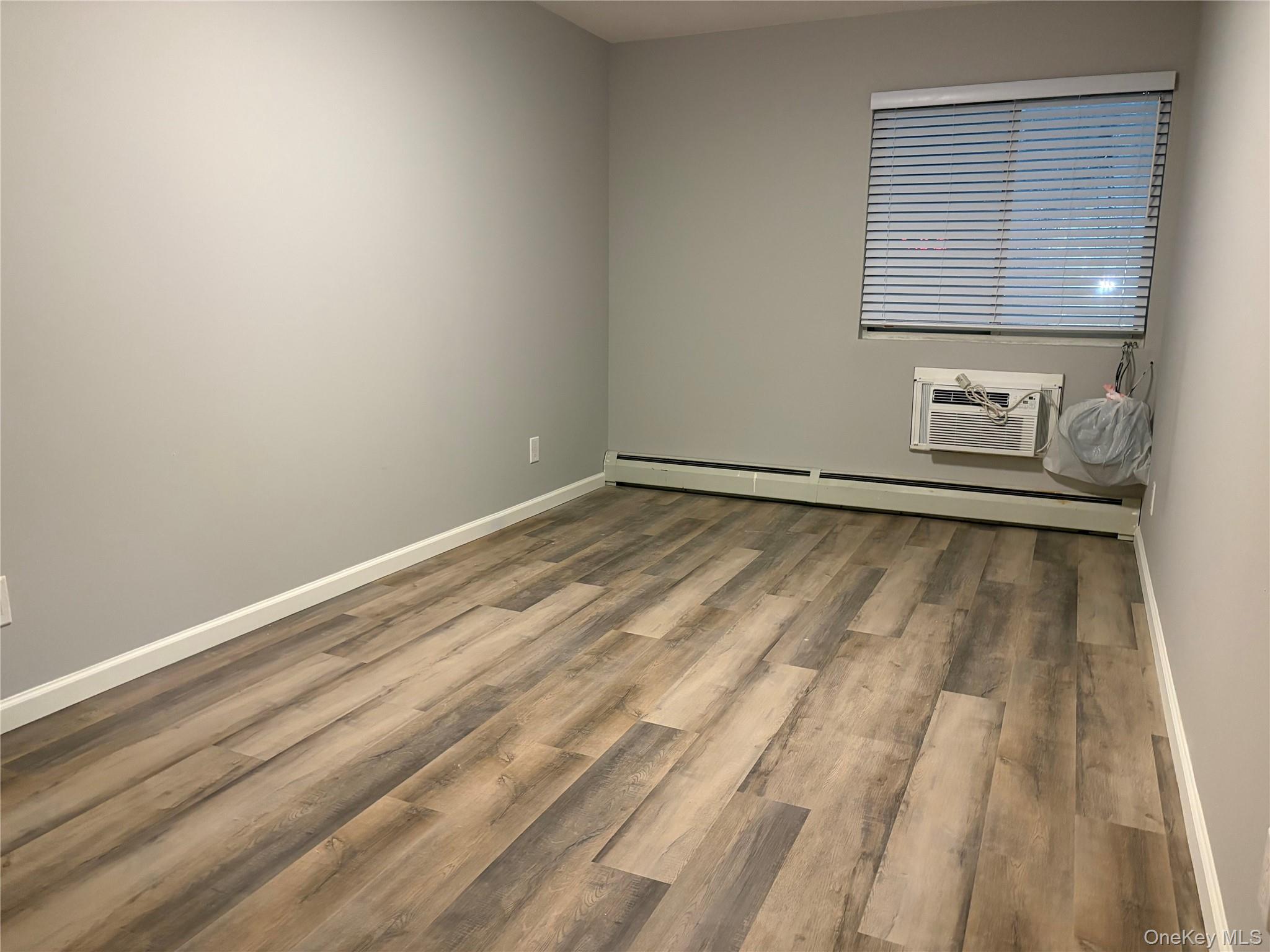 #8 photo, 4371 161st Street, Flushing , NY 11358