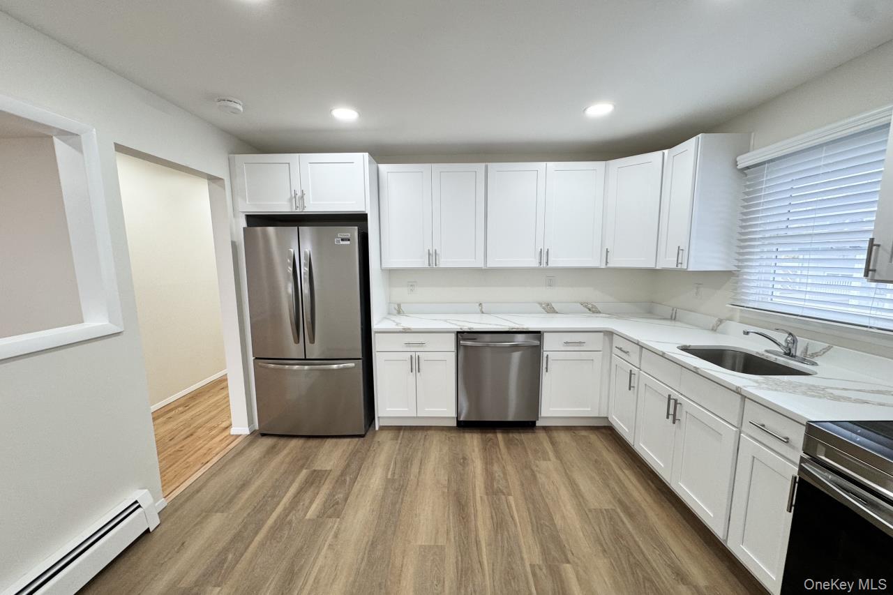 #2 photo, 6 Merle Place, Deer Park , NY 11729