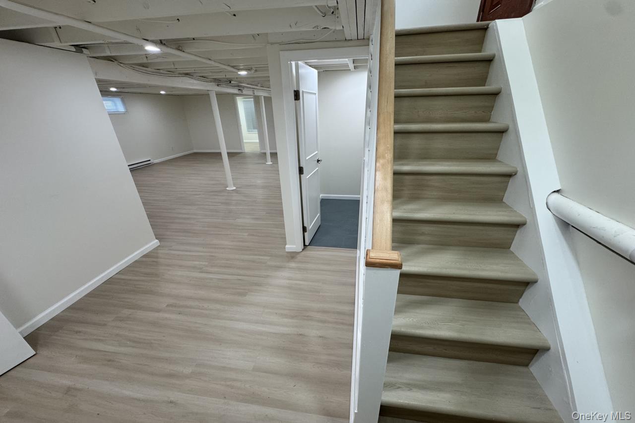 #8 photo, 6 Merle Place, Deer Park , NY 11729