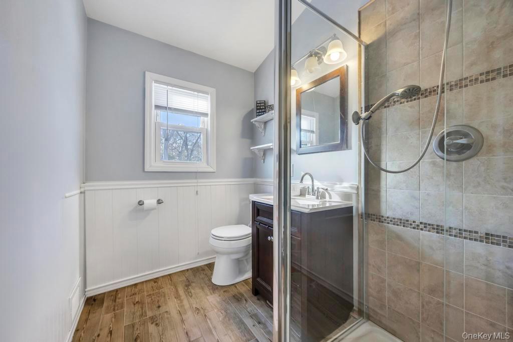 #14 photo, 24 new Lane, Selden , NY 11784