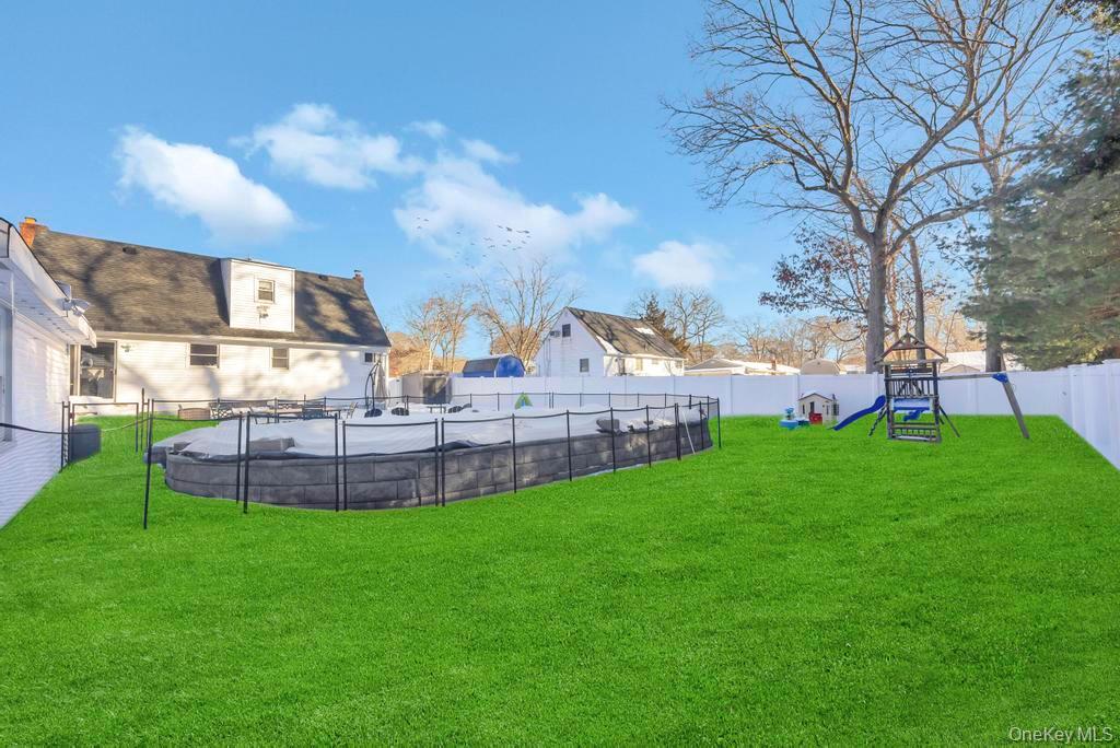 #19 photo, 24 new Lane, Selden , NY 11784