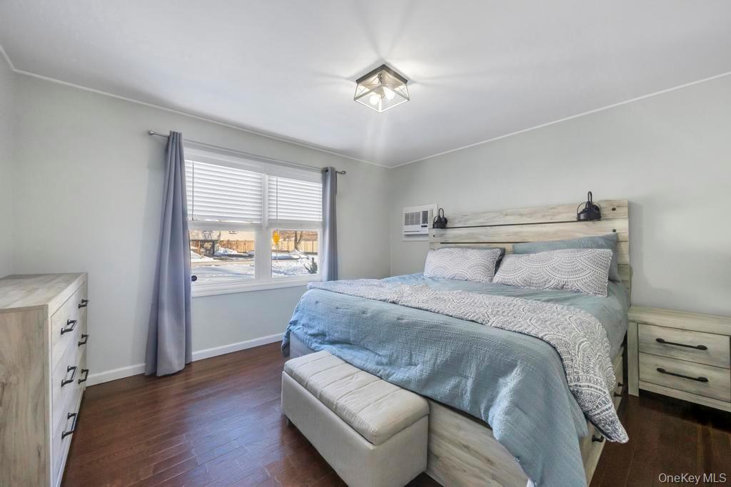 #9 photo, 24 new Lane, Selden , NY 11784