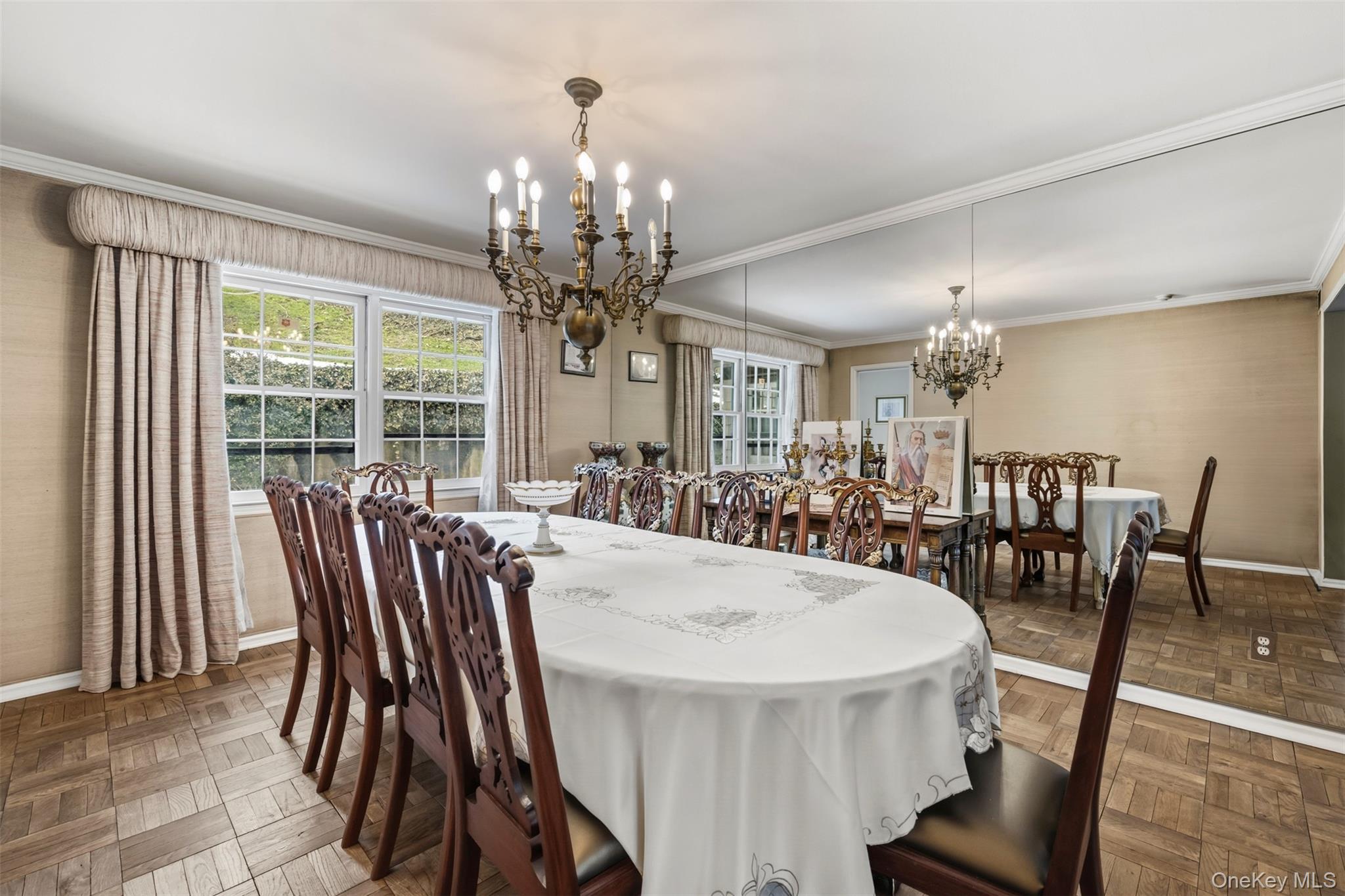 #11 photo, 8 Pine Drive, Great Neck , NY 11021