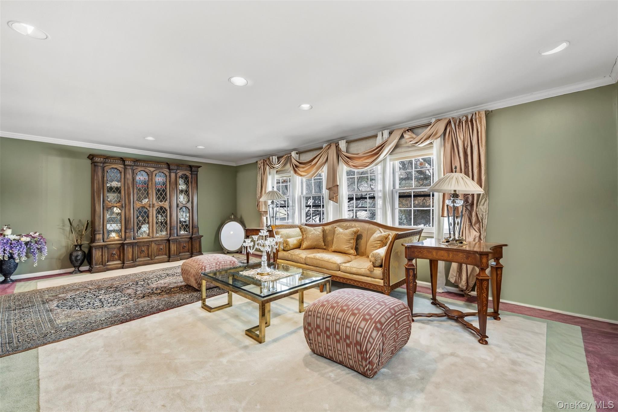 #5 photo, 8 Pine Drive, Great Neck , NY 11021