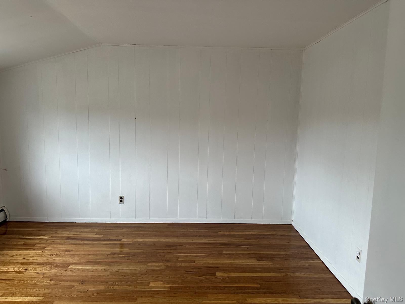 #13 photo, 109 Pratt Street, West Babylon , NY 11704