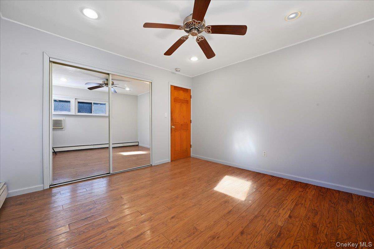 #18 photo, 29 Disc Lane, Wantagh , NY 11793