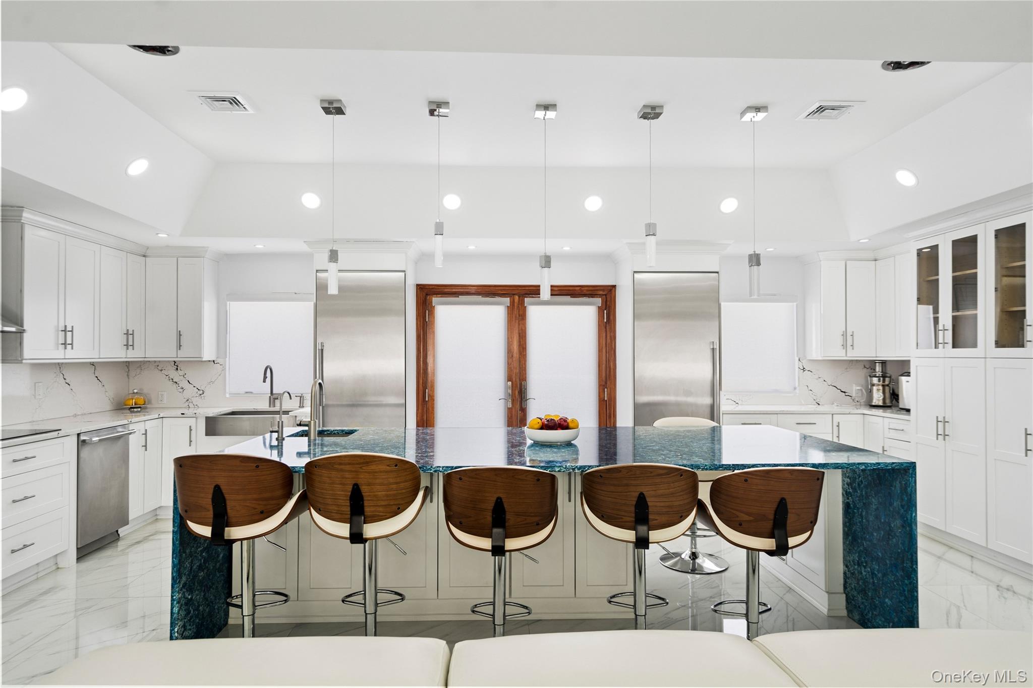 #20 photo, 1 Strawberry Lane, Roslyn Heights , NY 11577