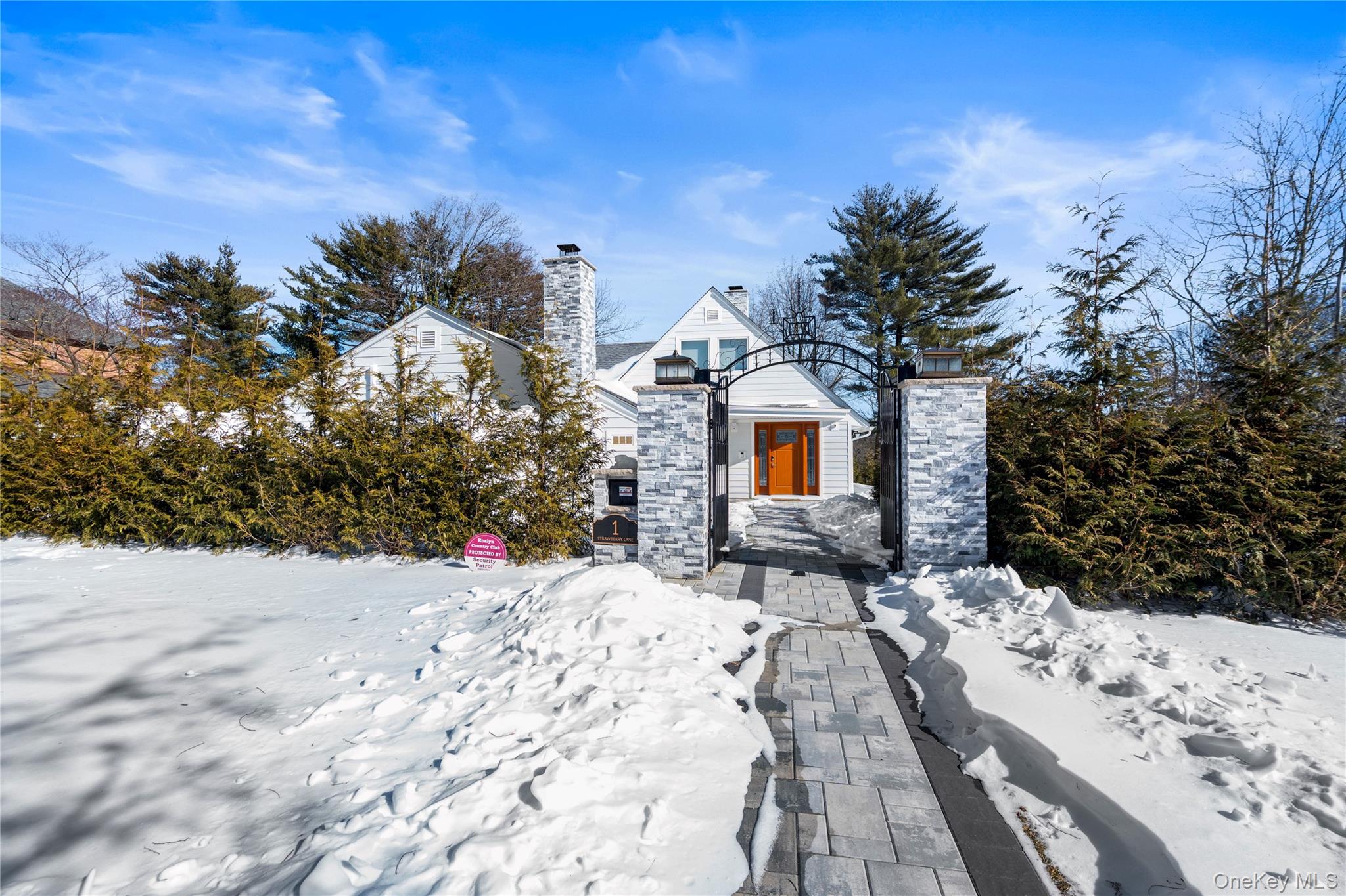 #3 photo, 1 Strawberry Lane, Roslyn Heights , NY 11577