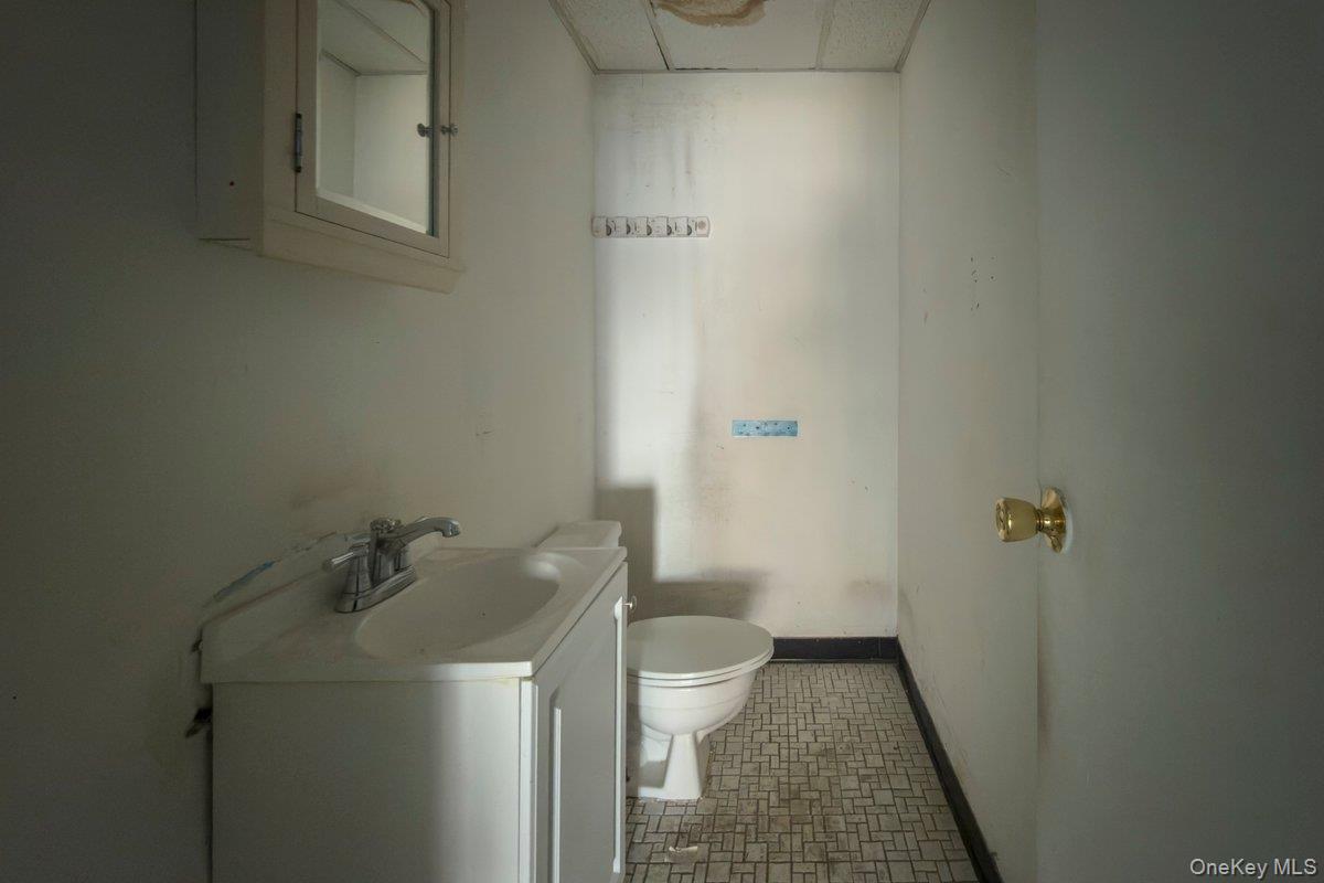 #5 photo, 93-45A 104th Street, Ozone Park , NY 11416