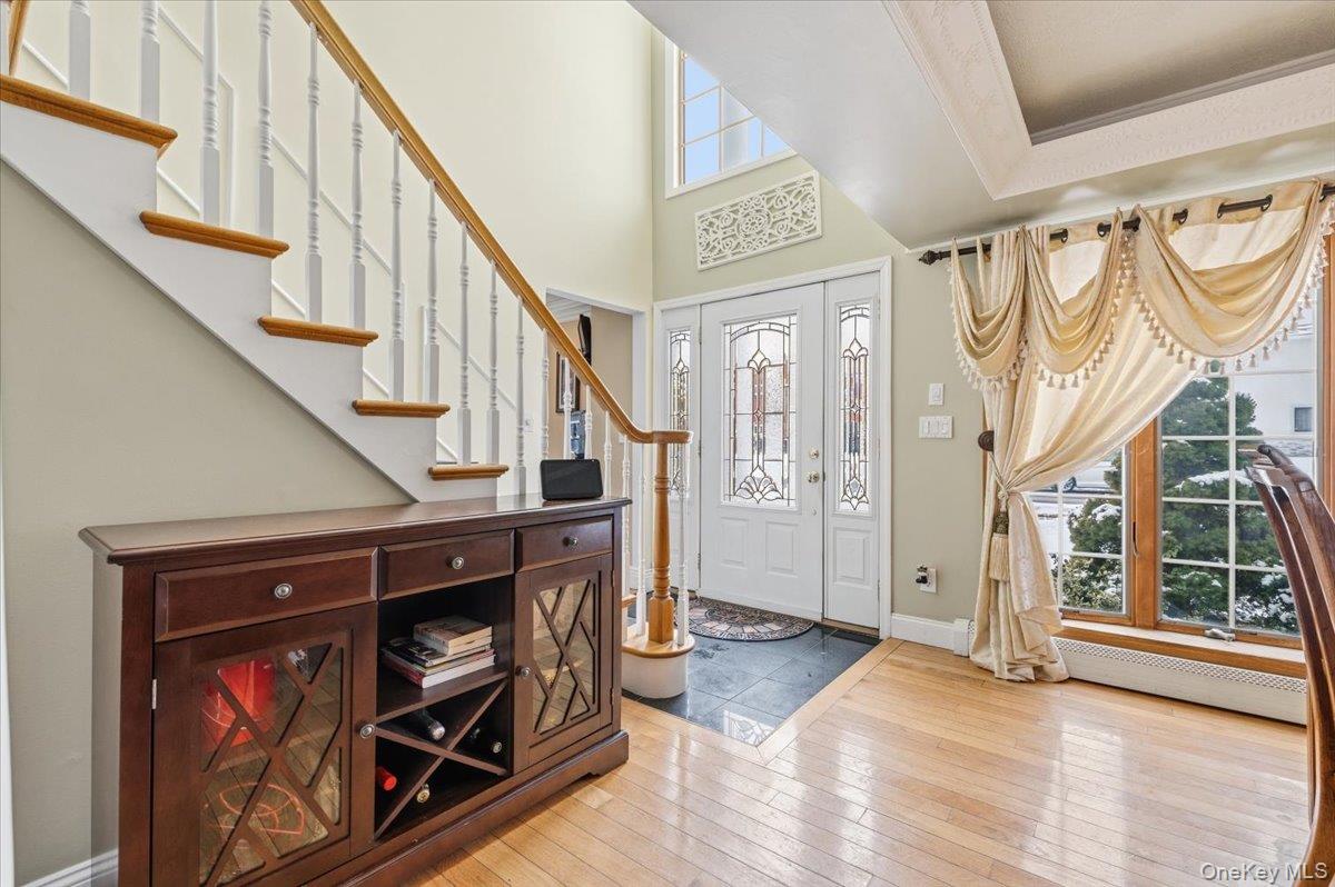 #5 photo, 2489 2nd Street, नासाउ काउंटी East Meadow , NY 11554