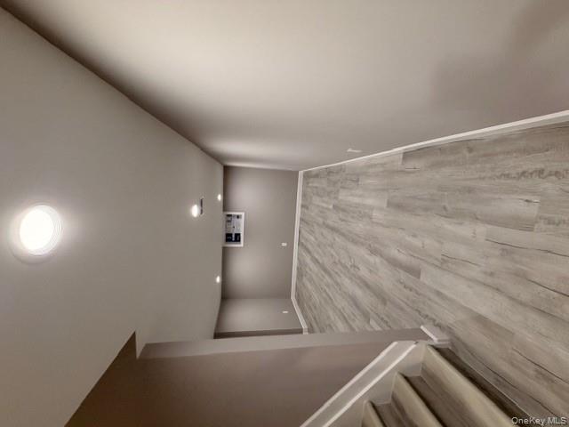 #10 photo, 7 E Lakeland Street, Bay Shore , NY 11706