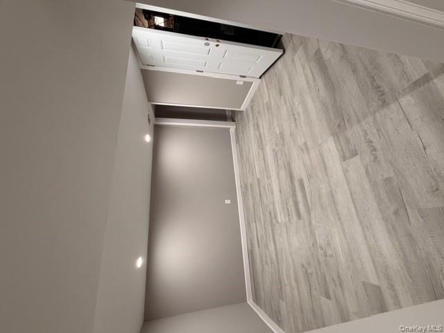 #13 photo, 7 E Lakeland Street, Bay Shore , NY 11706