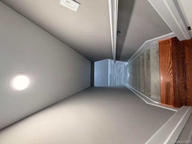 #8 photo, 7 E Lakeland Street, Bay Shore , NY 11706