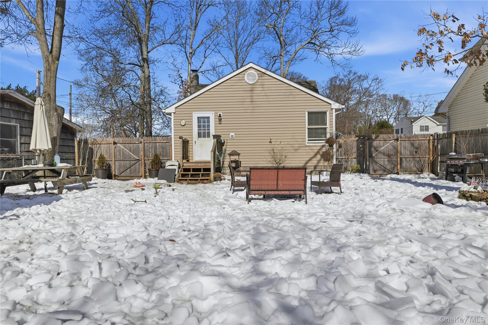 #11 photo, 36 Woodlawn Avenue, Selden , NY 11784