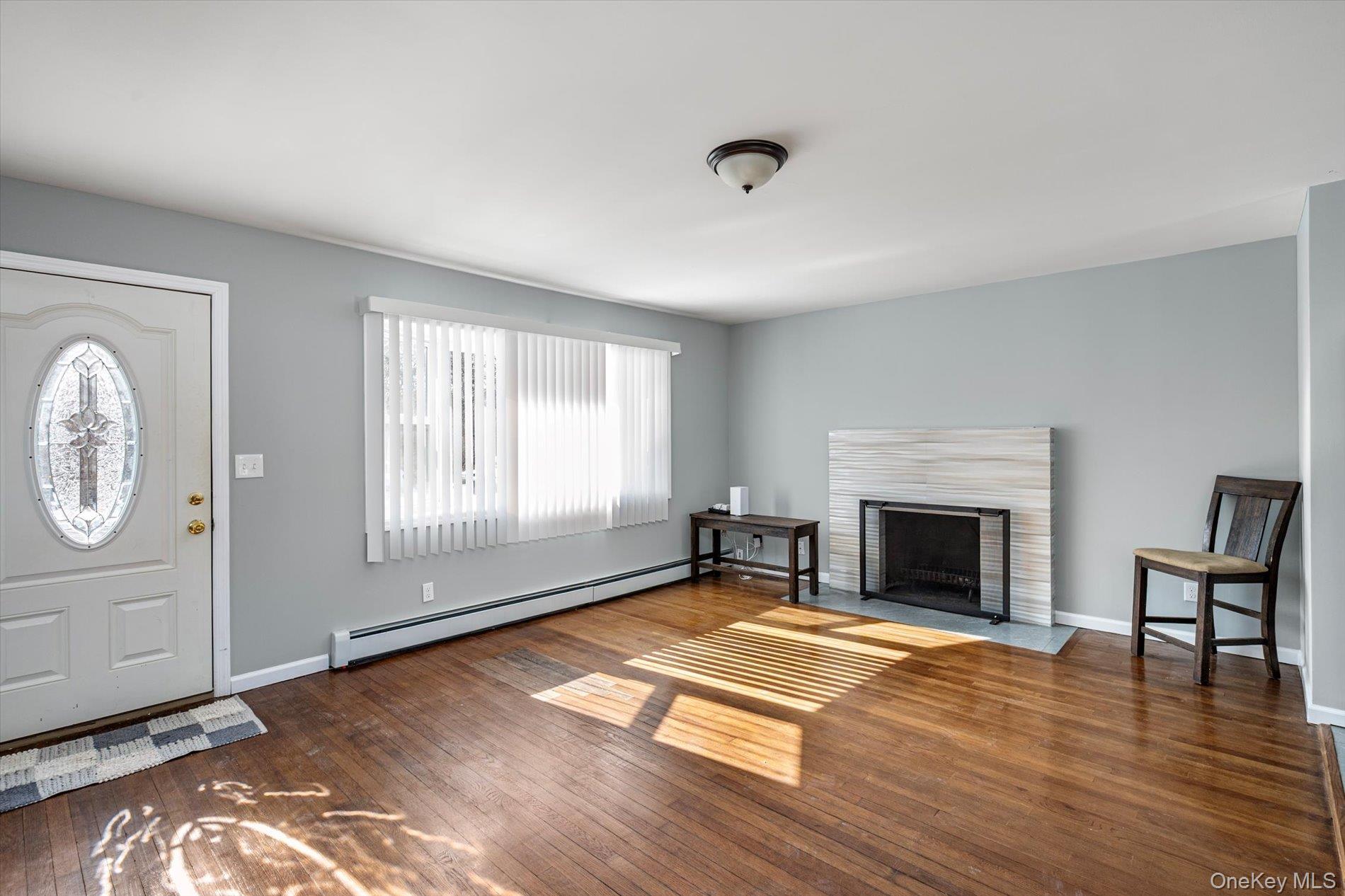 #10 photo, 93 Garfield Boulevard, Farmingdale , NY 11735