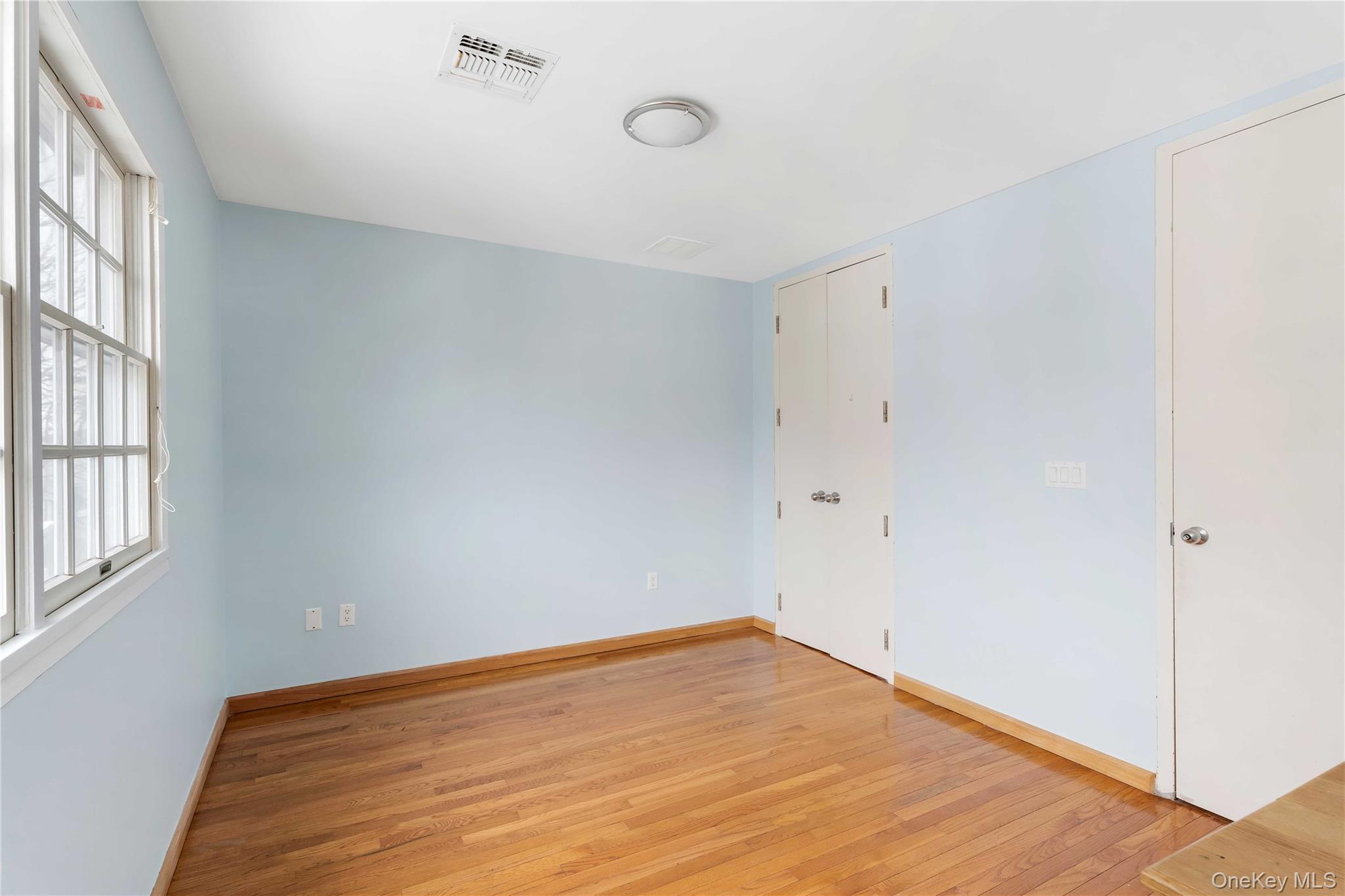 #6 photo, 43 Pierce Street, Staten Island , NY 10304