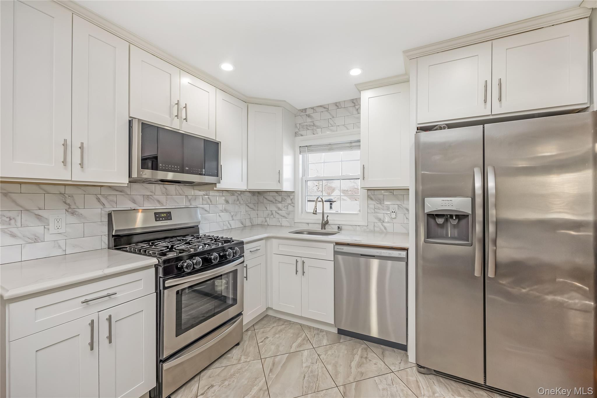 #12 photo, 128 Park Avenue, Roosevelt , NY 11575