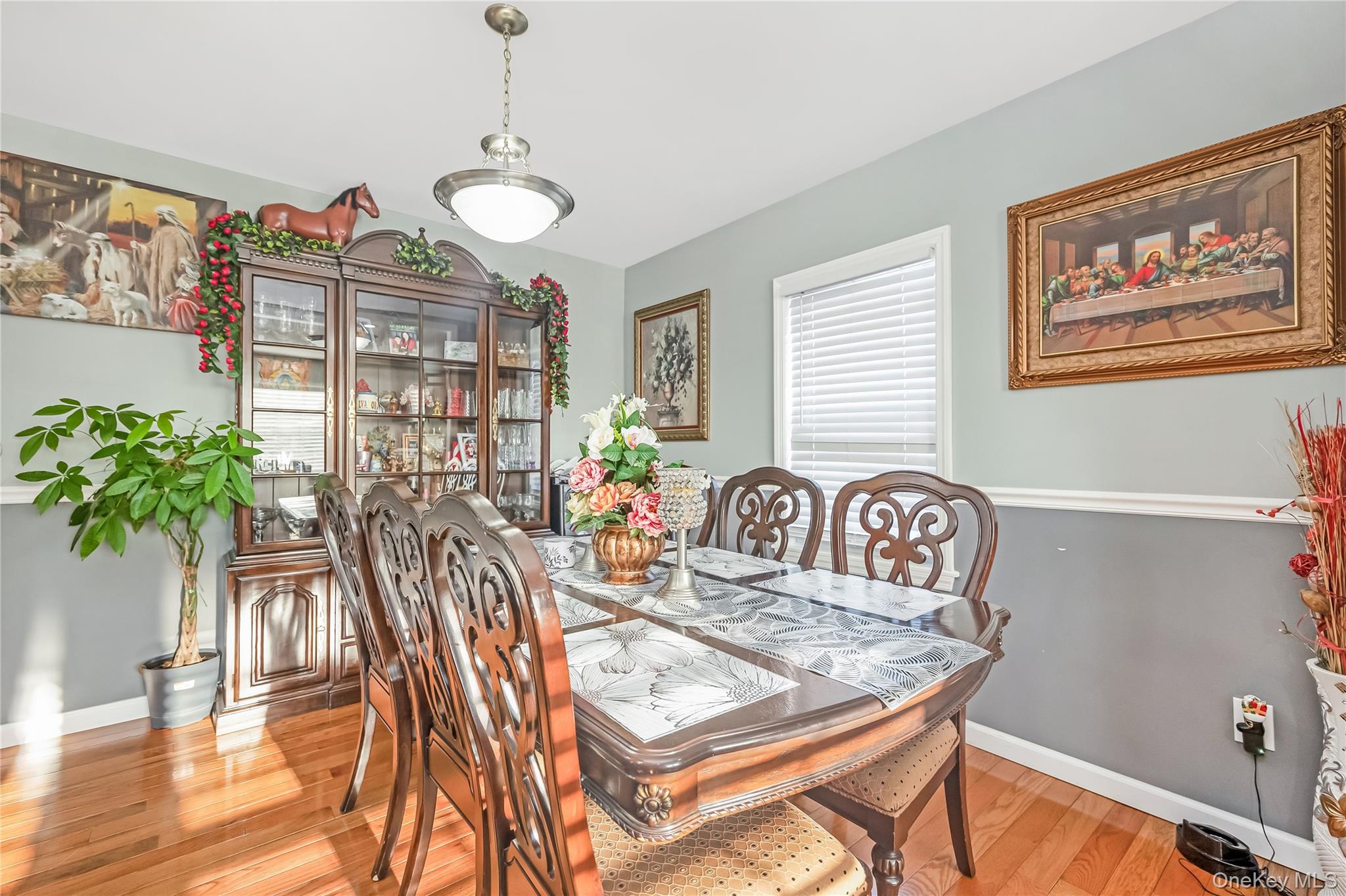 #9 photo, 128 Park Avenue, Roosevelt , NY 11575