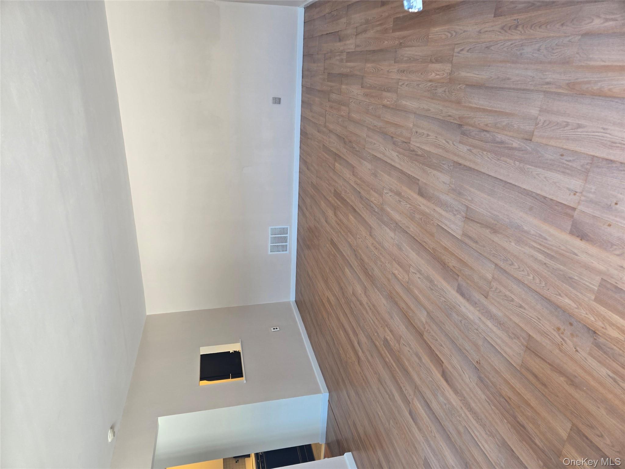 #11 photo, 7 Boulder, Coram , NY 11727