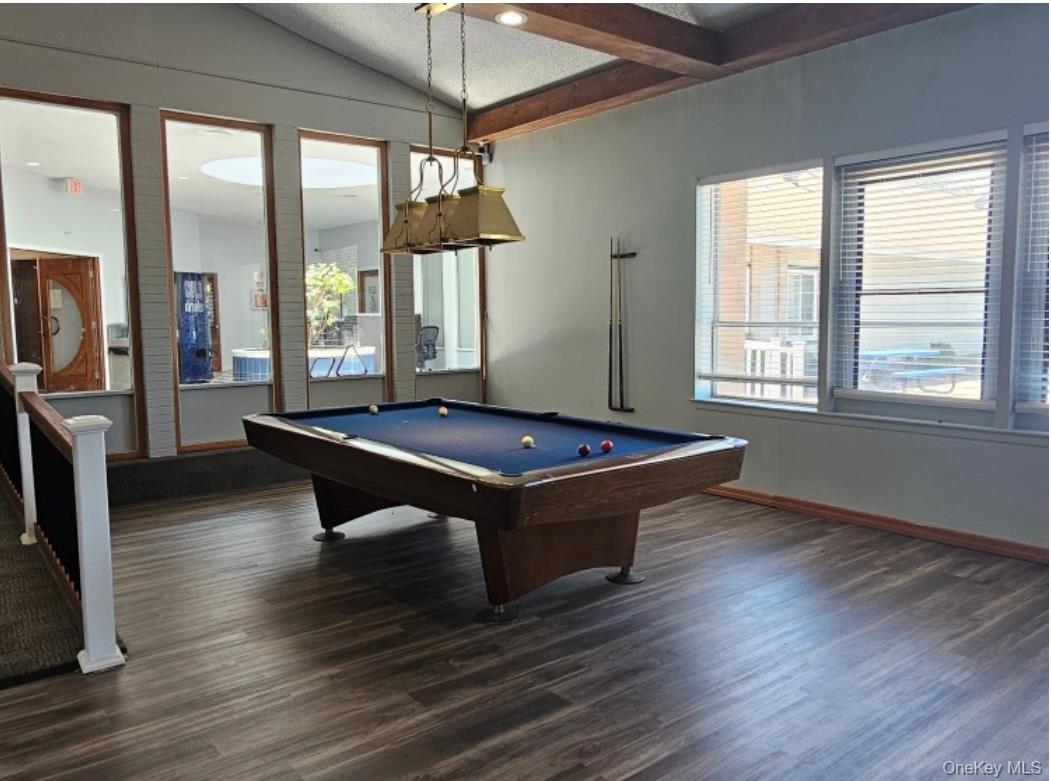 #7 photo, 7 Boulder, Coram , NY 11727