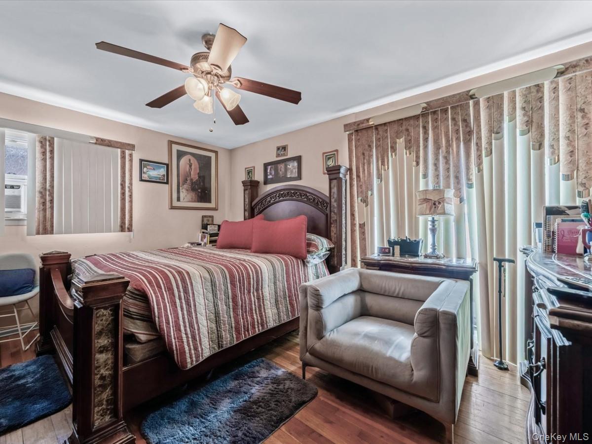 #8 photo, 601 Chautauqua Avenue, West Hempstead , NY 11552