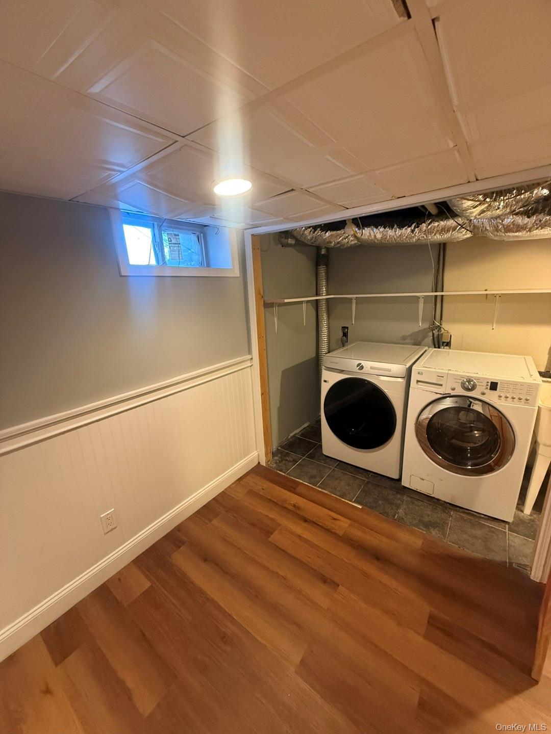 #4 photo, 396 Chestnut Avenue, מחוז נסאו East Meadow , NY 11554