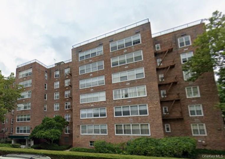 #2 photo, 18-65 211 Street, Bayside , NY 11360