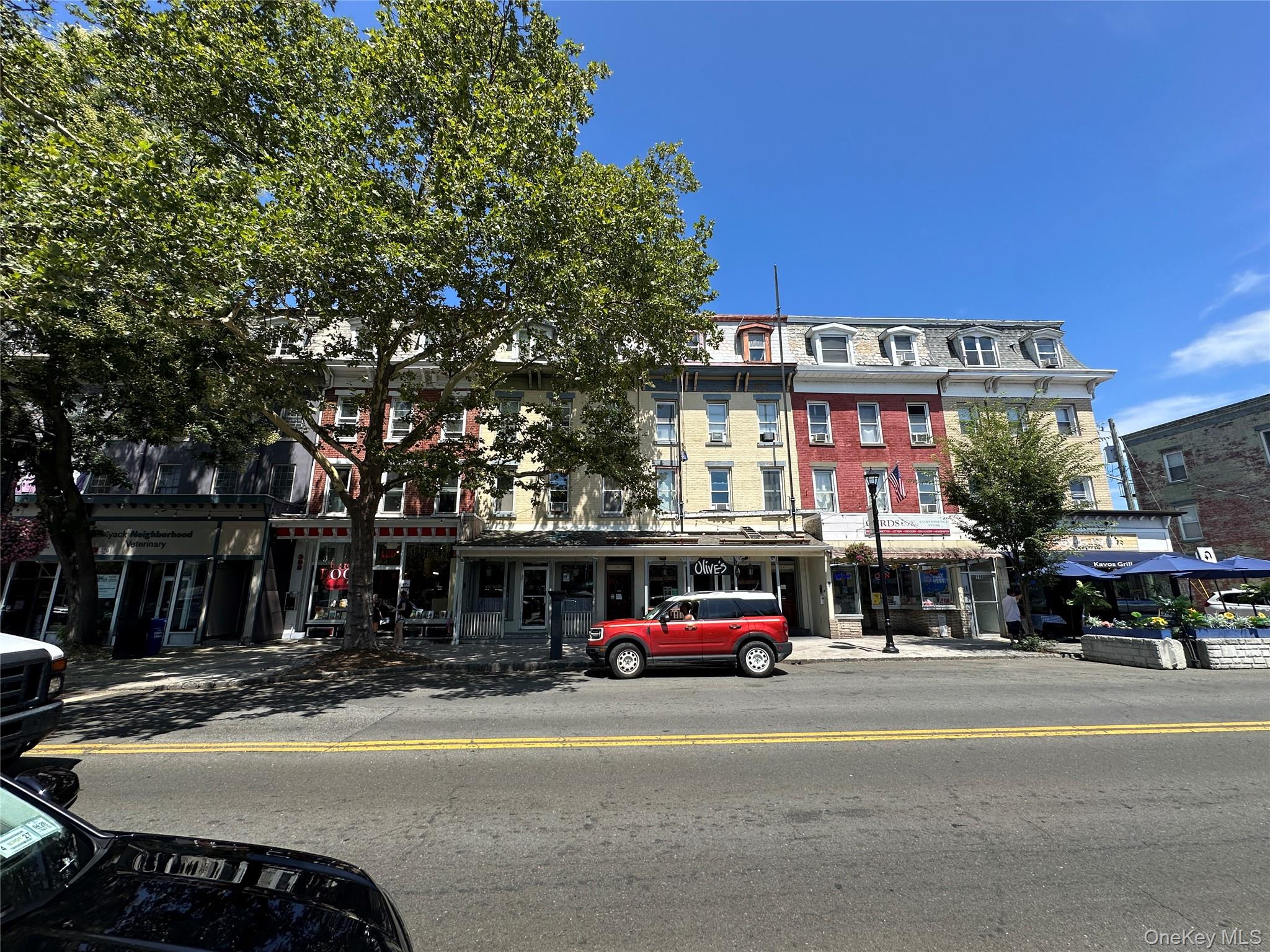 #12 photo, 118 Main Street, Nyack , NY 10960