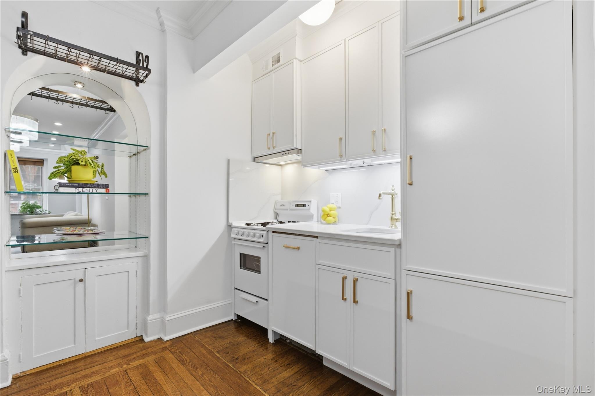 #8 photo, 270 Bronxville Road, ब्रोंक्स Bronxville , NY 10708