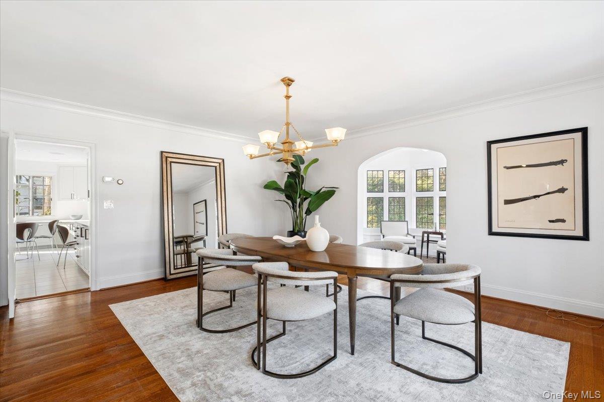 #19 photo, 8 South Drive, Larchmont , NY 10538