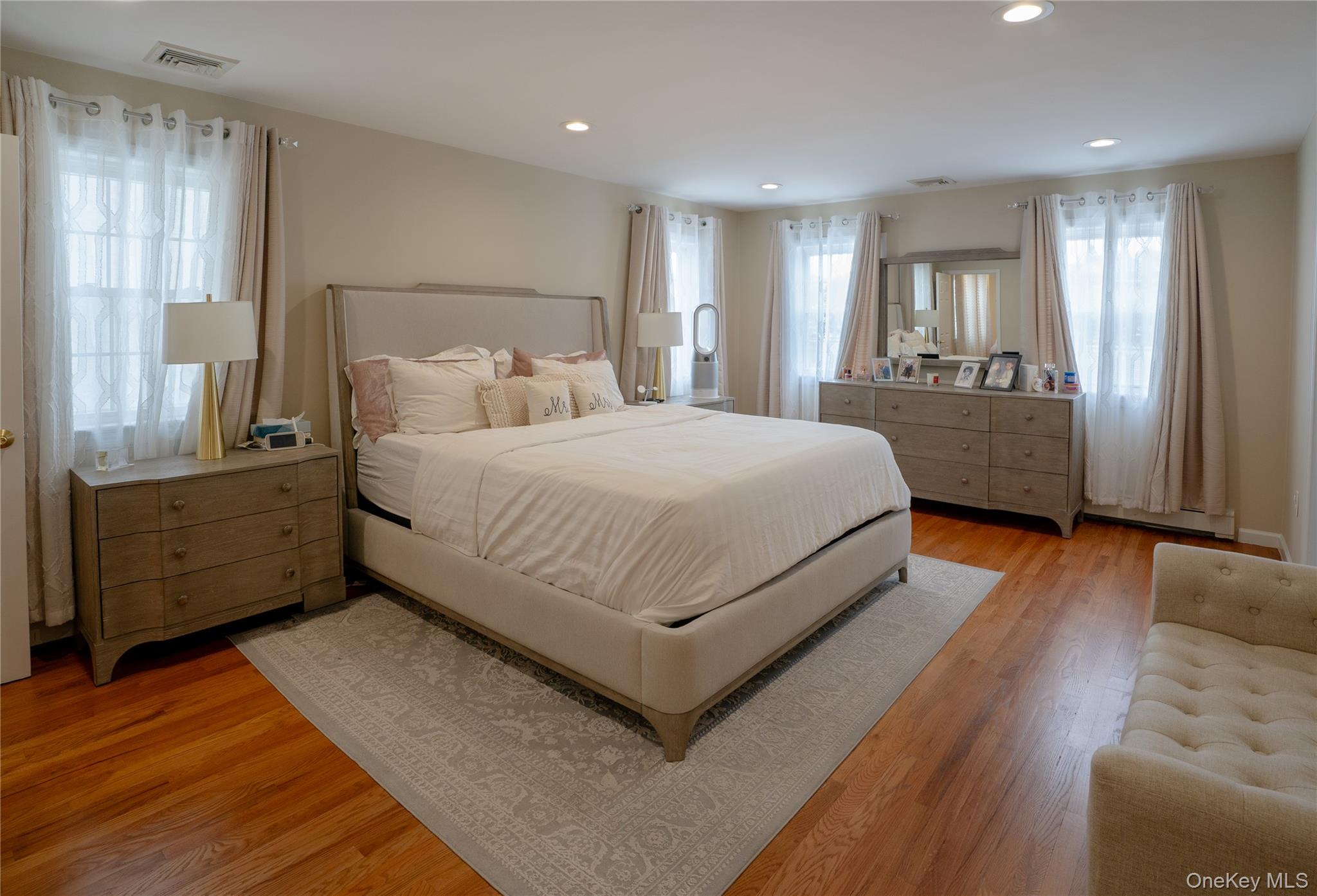 #9 photo, 141 Burhans Avenue, 纽约州 Yonkers , NY 10701