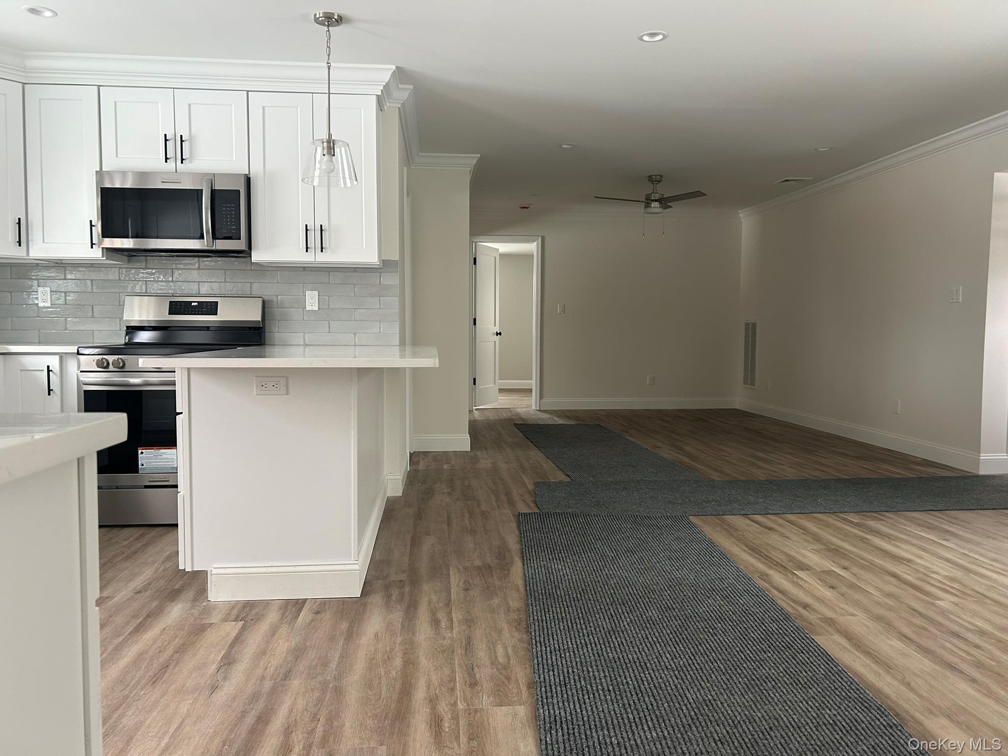 #10 photo, 70 Crestwood Drive, Shirley , NY 11967