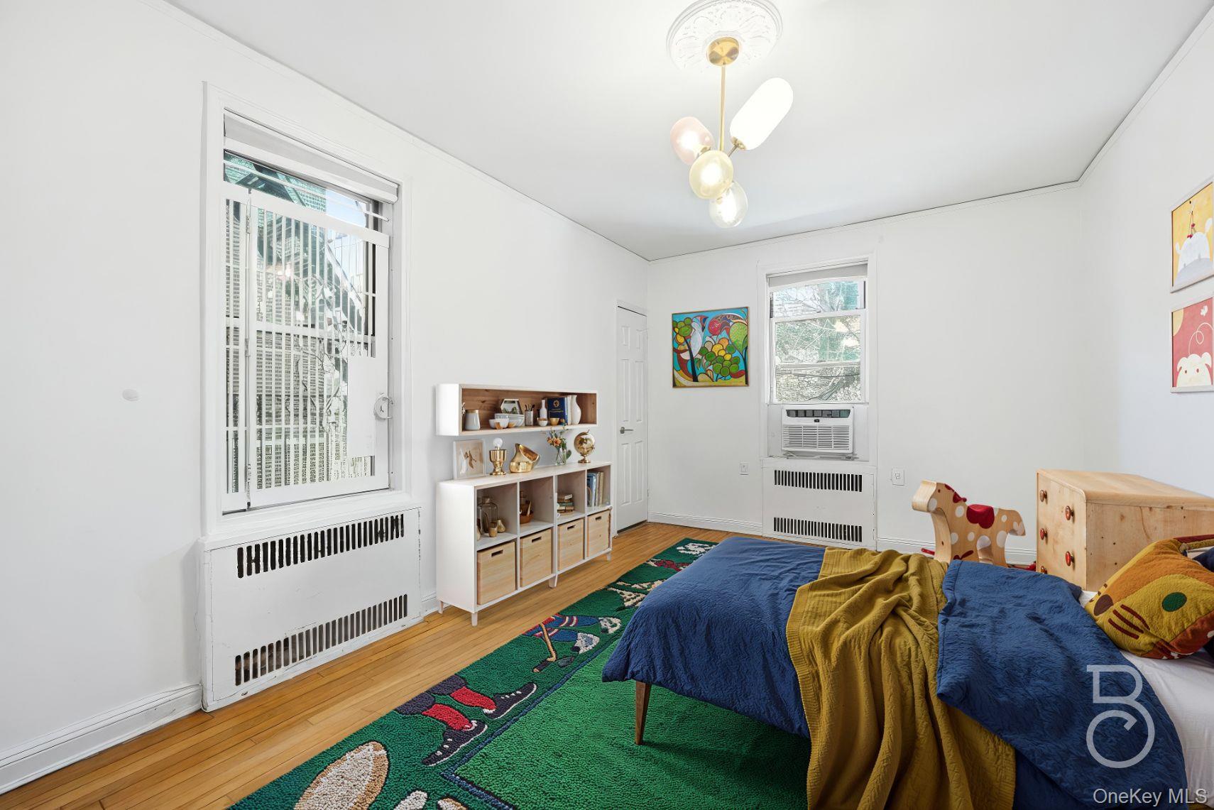 #15 photo, 76-12 35th Avenue, Jackson Heights , NY 11372